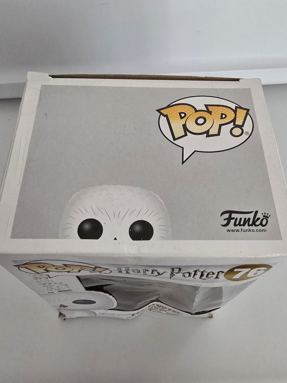 Funko Pop! Harry Potter Hedwig Vinyl Figure White Purple (76) - Picture 2 of 6